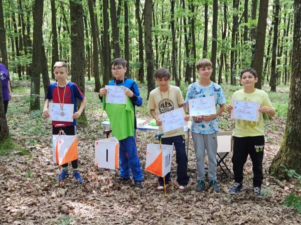 La Târgoviște, s-au desfășurat Campionatele Naționale Școlare la Radio Orientare
