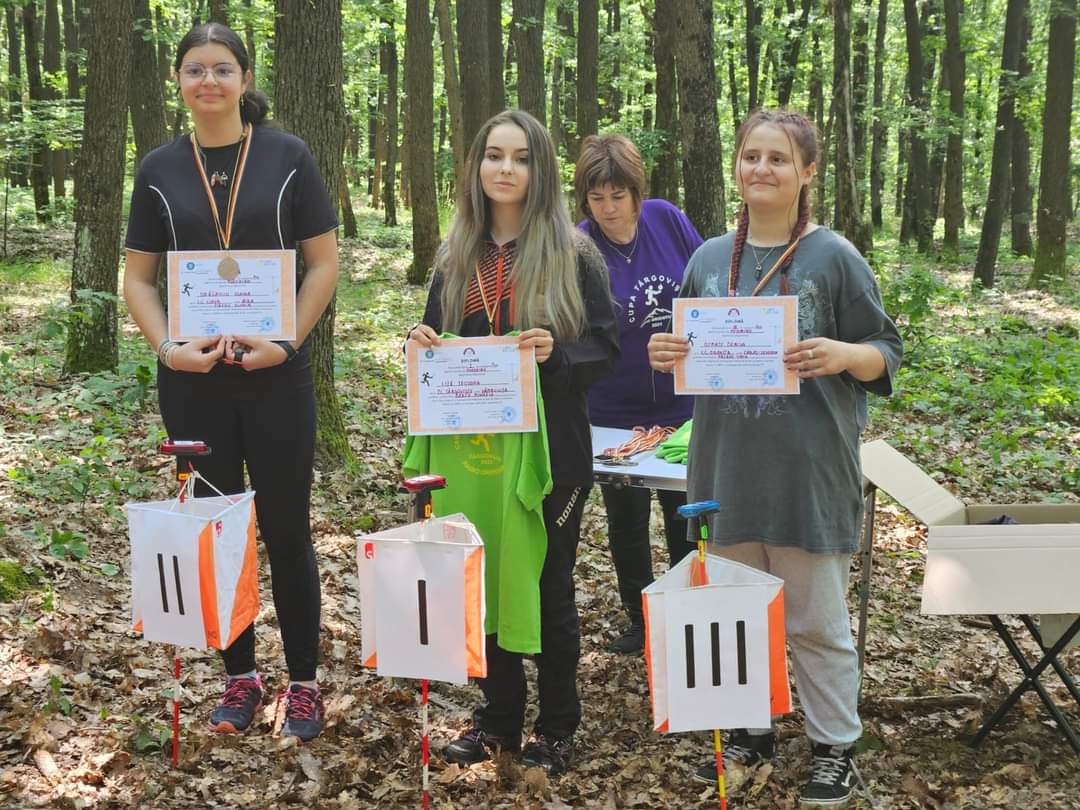 La Târgoviște, s-au desfășurat Campionatele Naționale Școlare la Radio Orientare
