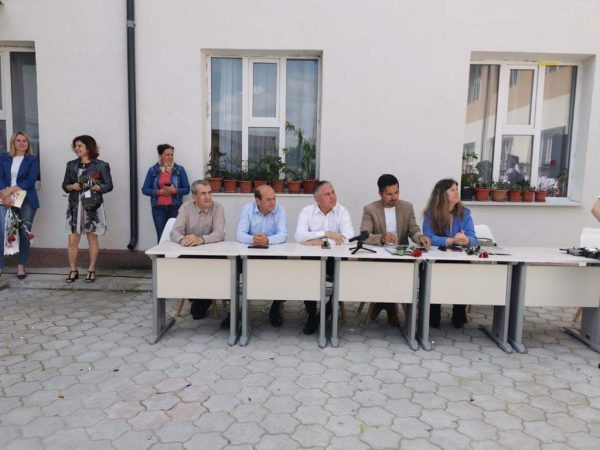 Clopoțelul a sunat ultima dată pentru elevii de clasa a VIII-a de la Școala Radu cel Mare din Găești