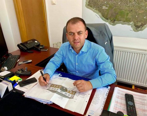 La Răzvad, primarul Emanuel Spătaru a primit undă verde pentru “Construire Centru de zi de Asistență și Recuperare Pentru Persoane Vârstnice”