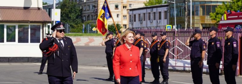 Astăzi este Ziua Pompierilor: Prefectul județului Dâmbovița a transmis un gând salvatorilor care se luptă cu focul
