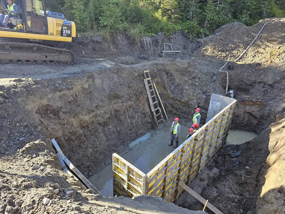 Modernizarea DJ 714 Bolboci - Contur Lac Bolboci - Cheile Tătarului, este pe ultima sută de metri, investiția se realizează prin Programul Național de Investiții