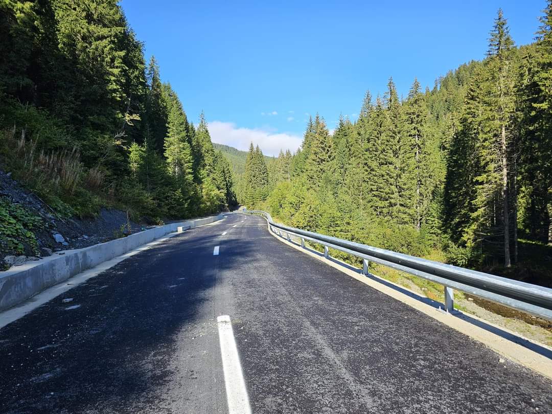 Modernizarea DJ 714 Bolboci - Contur Lac Bolboci - Cheile Tătarului, este pe ultima sută de metri, investiția se realizează prin Programul Național de Investiții