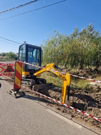 Se lucrează pe Strada Floreasca din comuna Văcărești, la rețeaua de gaze