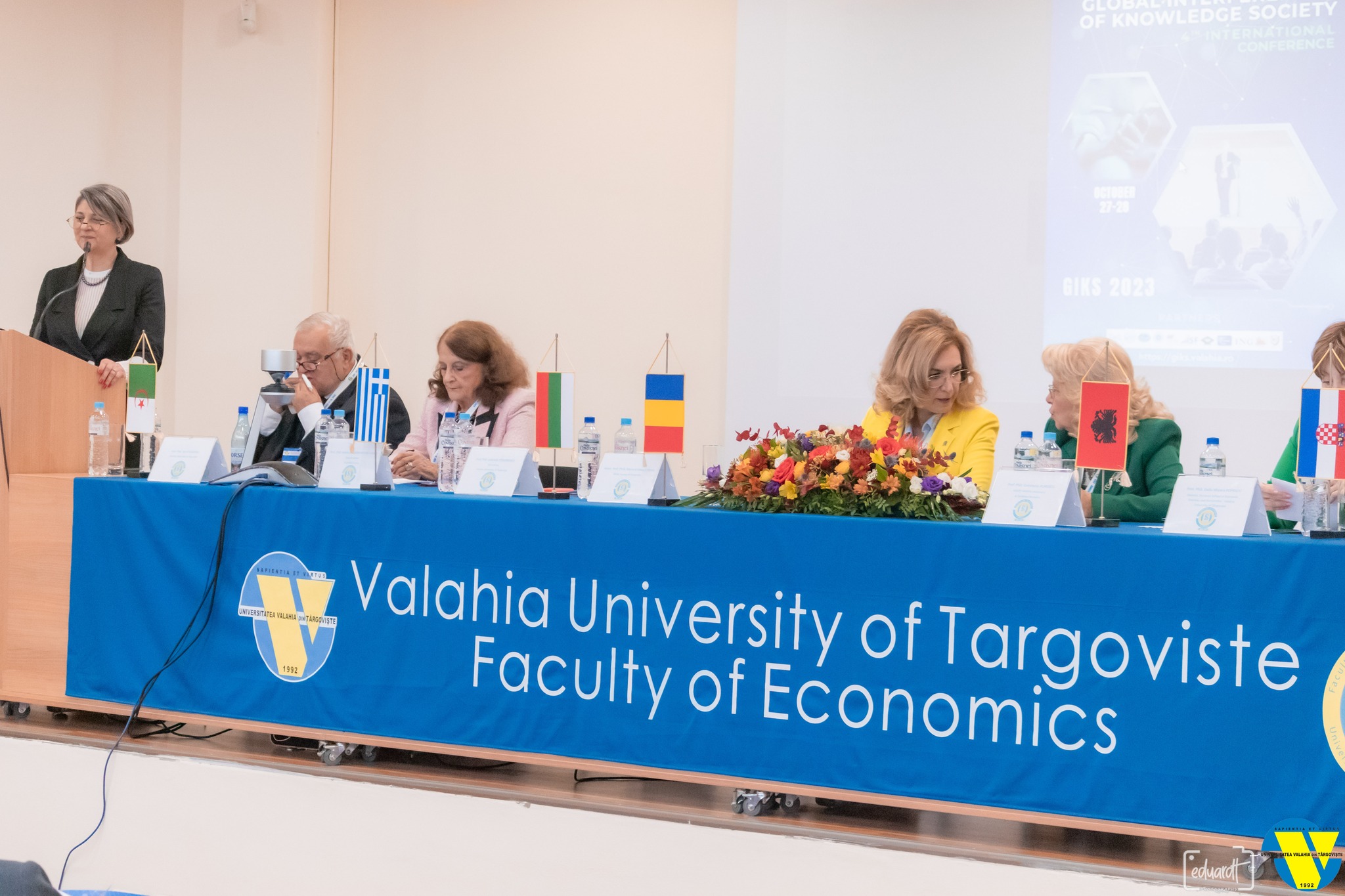 Conferința Internațională GIKS 2023: Un Forum de Excelență la Universitatea Valahia din Târgoviște