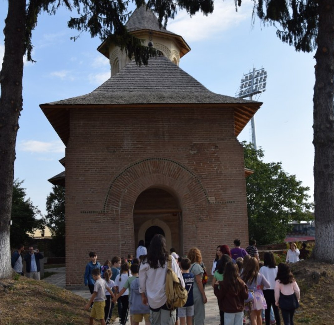 CJ Dâmbovița implementează proiectul „Impulsionarea dezvoltării județului Dâmbovița și păstrarea identității culturale a fostei capitale a Țării Românești