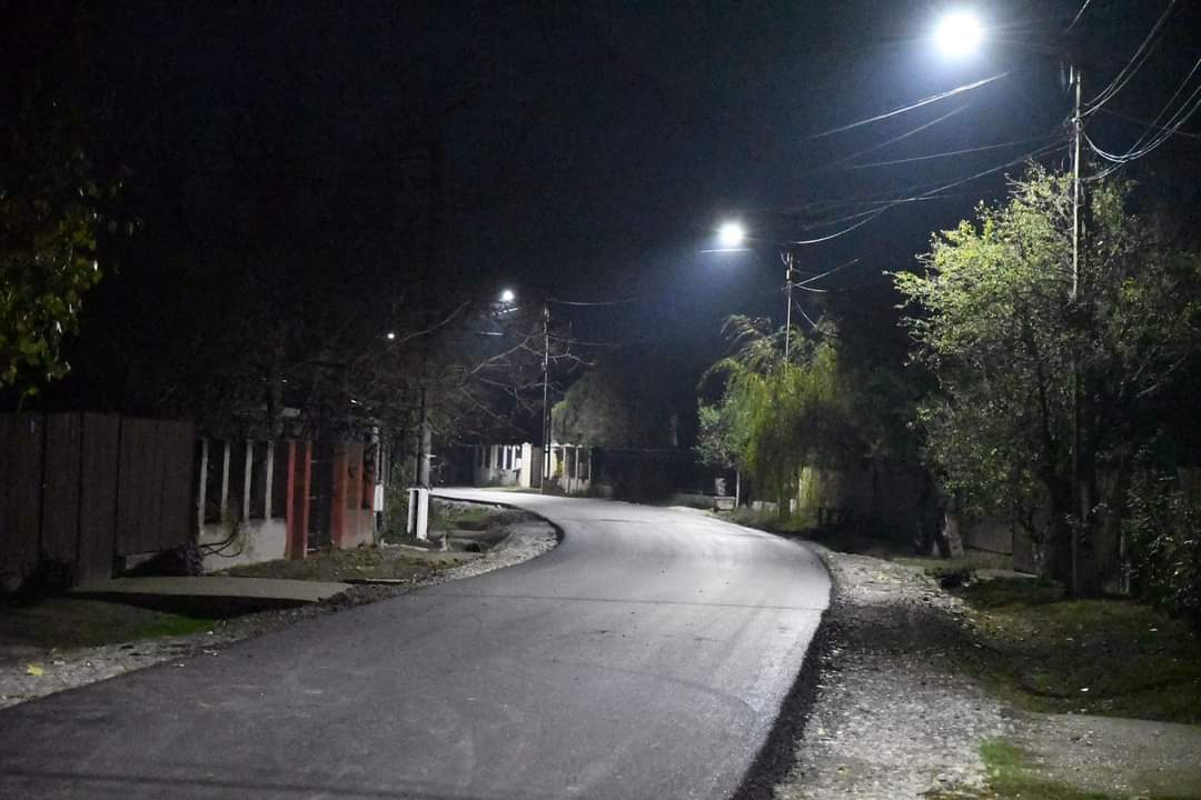 Stradă cu stradă, iluminatul public din Răcari este în plin proces de modernizare