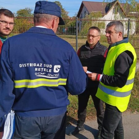 Progres rapid în comuna Cornești: Lucrările la rețeaua de gaze în Satul Bujoreanca, un pas mai aproape de finalizare Vremea favorabilă a permis desfășurarea intensă a lucrărilor la rețeaua de gaze din satul Bujoreanca, comuna Cornești, o investiție promisă