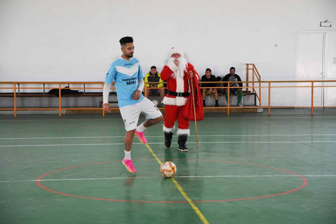 CUPA "NICULAE DUMITRU", EDIȚIA "MOȘ CRĂCIUN" 2023, A AVUT LOC LA RĂCARI, astăzi, încă de la primele ore ale dimineții