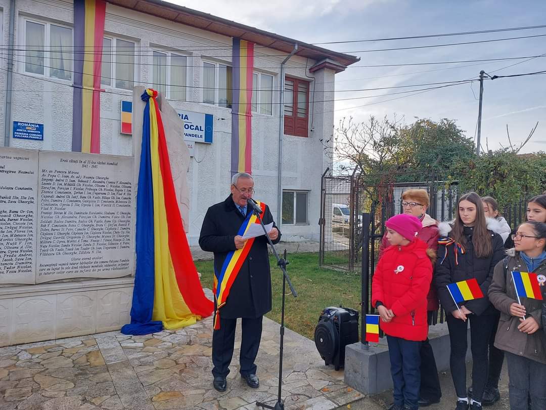 Administrația locală de la Vulcana Pandele a sărbătorit cum se cuvine 1 Decembrie, Ziuă Națională a României. 