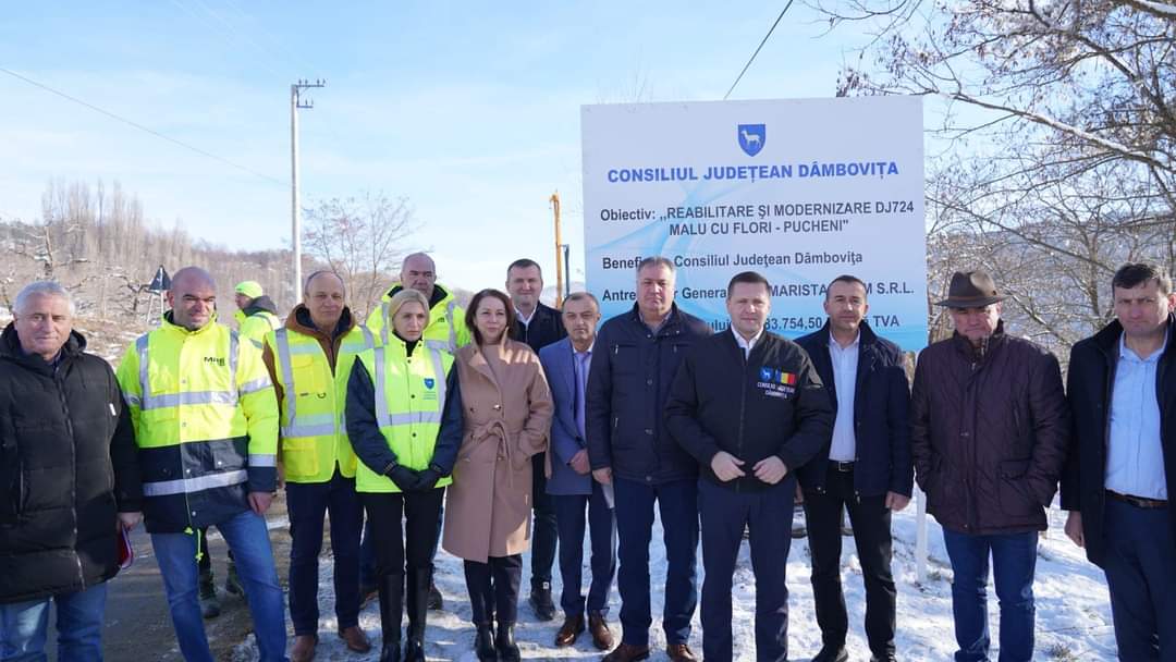 Au început lcrările de reabilitare și modernizare pe DJ 724 Malu cu Flori-Pucheni, președintele CJ Dâmbovița, Corneliu Ștefan a mers pe șantier.