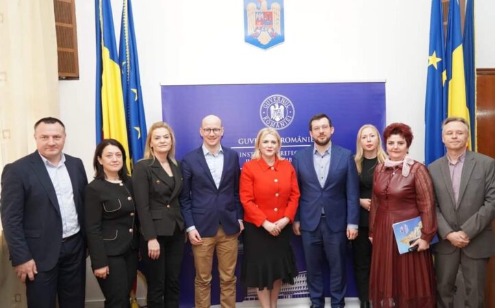 Administrația publică locală din Dâmbovița este partener în sprijinirea obiectivului de țară privind apartenența României la OCDE Administrația publică locală din Dâmbovița este partener în sprijinirea obiectivului de țară privind apartenența României la OCDE.