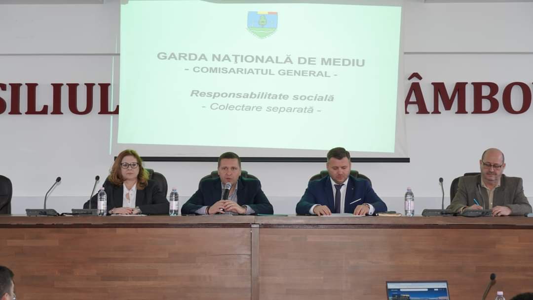 Garda Națională de Mediu, în dialog cu autoritățile publice locale din județul Dâmbovița pe tema gestionării deșeurilor.