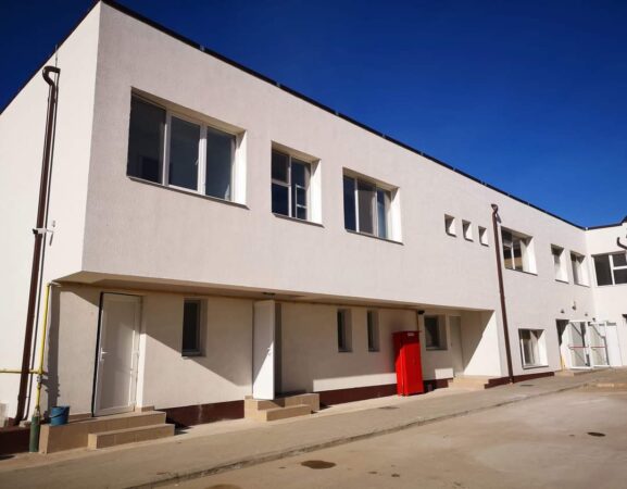 Vești bune, s-a finalizat modernizarea Creșei nr. 2 Vești bune, s-a finalizat modernizarea Creșei nr. 2 , cei mici vor reveni în noua locație la sfârșitul acestei luni.