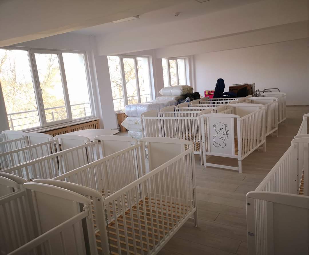 Vești bune, s-a finalizat modernizarea Creșei nr. 2 , cei mici vor reveni în noua locație la sfârșitul acestei luni.