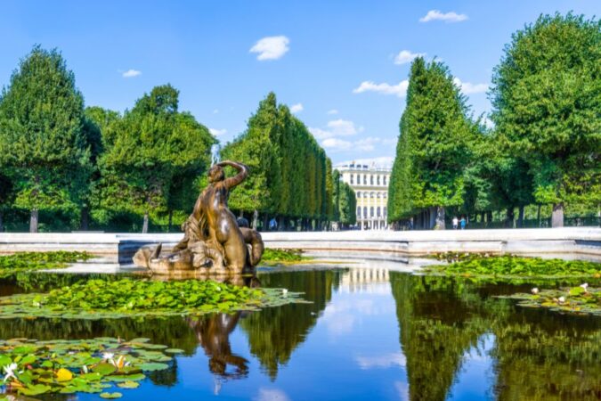 Viena verde: Parcuri, gradini si spatii verzi in inima orasului