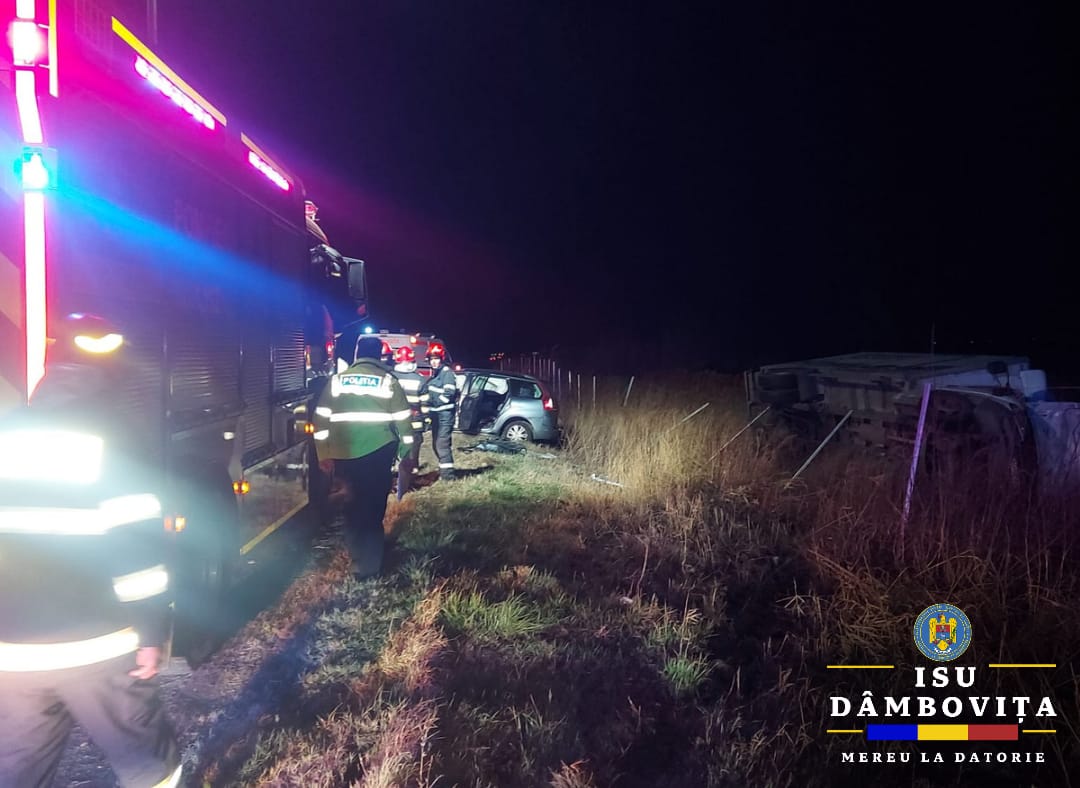 Pompierii dâmbovițeni au intervenit la un accident pe Autostrada A1, la kilometrul 67, sensul Pitești-București, în această dimineață, jurul orei 05:19.