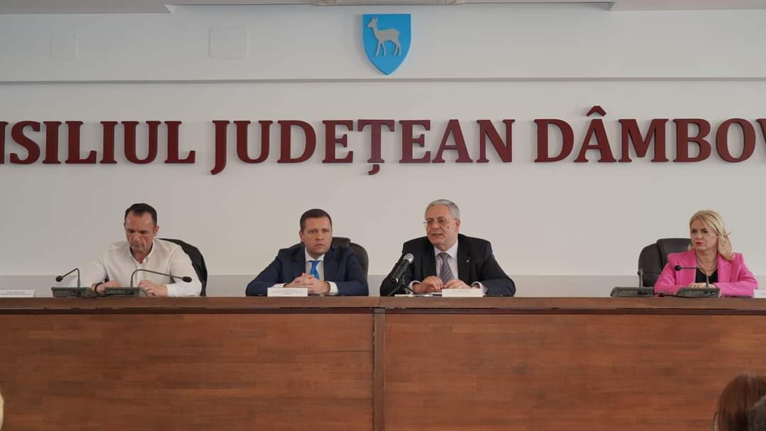 CJ Dâmbovița a semnat cel mai mare contract de finanțare prin Programul Regional din istoria ADR Sud-Muntenia și primul din regiune pe Programul Regional Sud-Muntenia 2021-2027