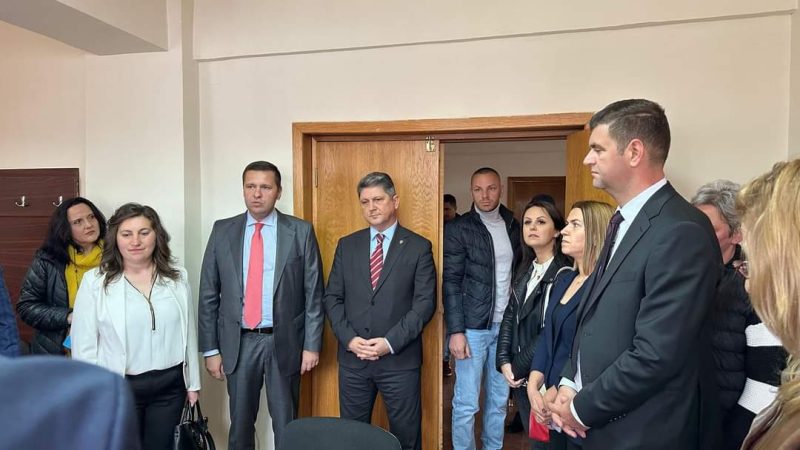 Pe 9 iunie, se face schimbarea la Moțăieni: Comuna are șansa de a renaște în frunte cu un primar de perspectivă, Ana Maria Obagiu.