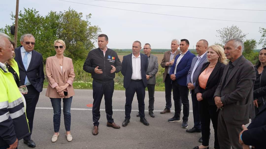 Au început lucrările de modernizare și pe DJ 720A Gura Ocniței-Adânca-Bucșani-Mărcești-Finta-Postrârnacu-DN1A, președintele CJ Dâmbovița