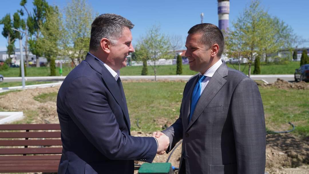 CJ Dâmbovița și-a reafirmat sprijinul pentru învățământul superior dâmbovițean, președintele CJ Dâmbovița, Corneliu Ștefan spune că Universitatea
