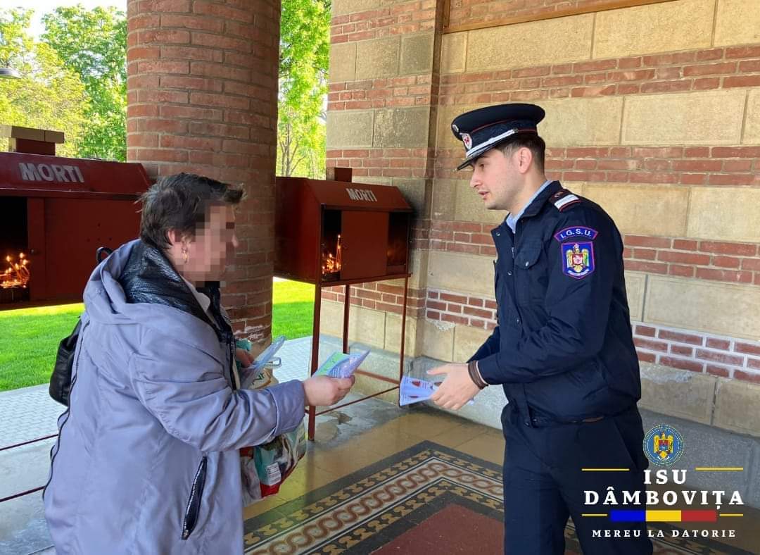 Inspectorii de prevenire din județul Dâmbovița au intensificat acțiunile de control și informare preventivă la lăcașurile de cult
