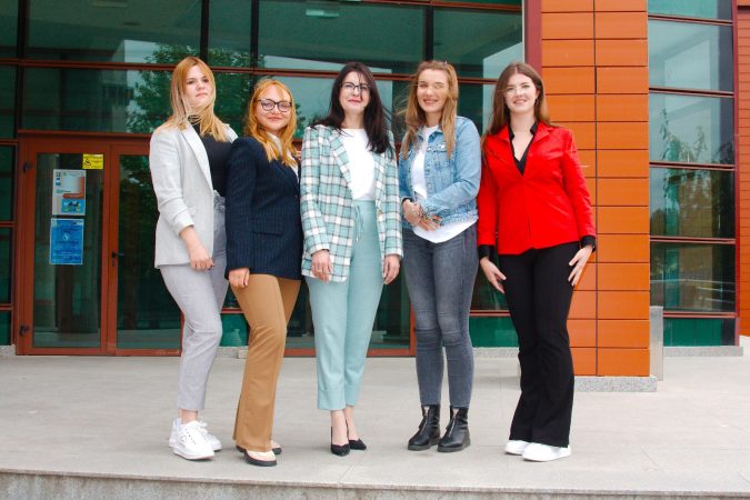 Explorând Frontierele Cunoașterii: Sesiunea Anuală de Comunicări Științifice Studențești la Universitatea „Valahia” din Târgoviște Explorând Frontierele Cunoașterii: Sesiunea Anuală de Comunicări Științifice Studențești la Universitatea "Valahia" din Târgoviște