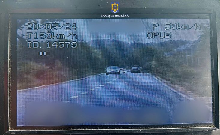 Șofer depistat pe DN 71 Târgoviște-București,  cu o viteză de 153 km/h, pe parcursul zilei de ieri, 20 mai a.c., în jurul orei 17:41, polițiștii