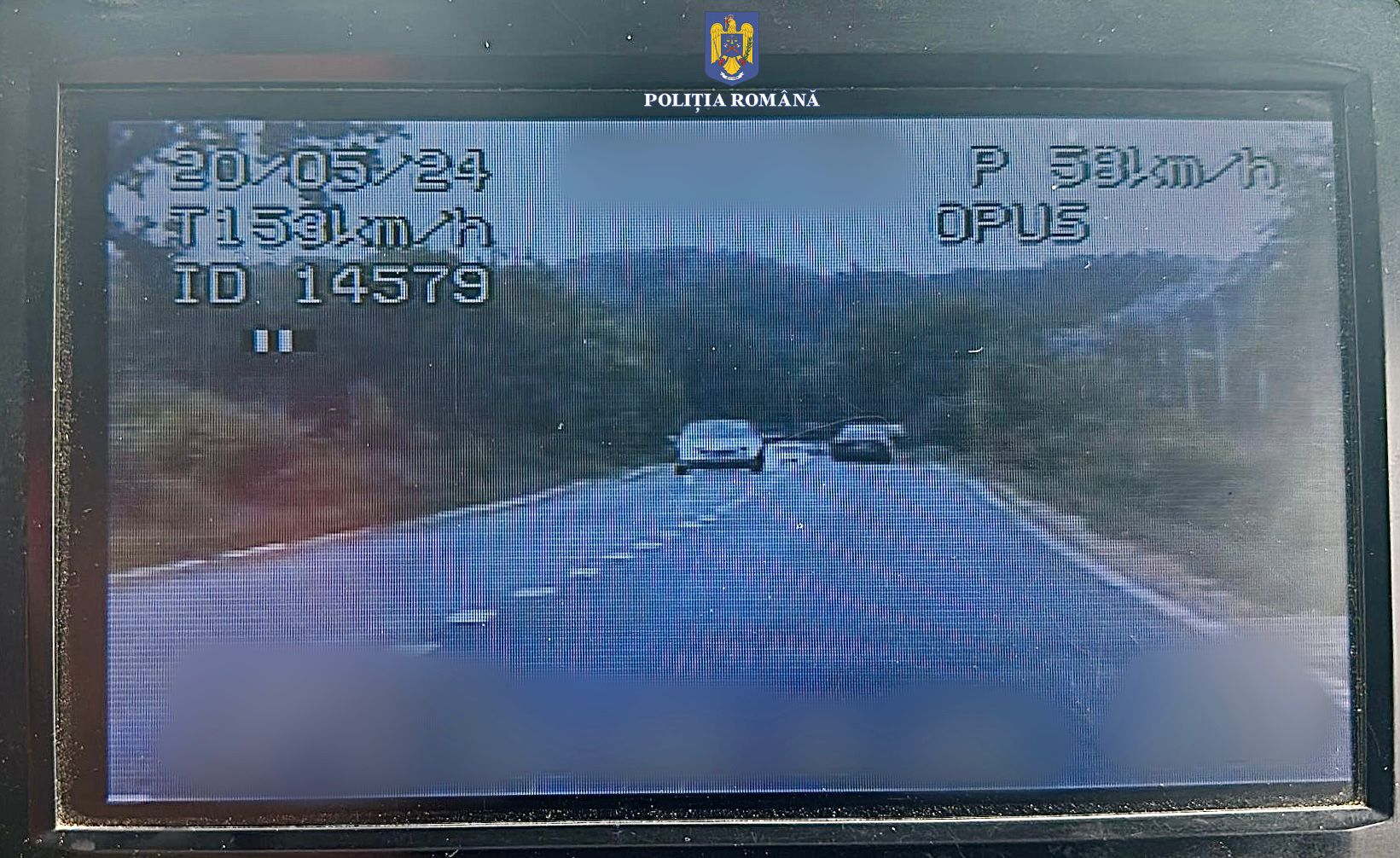 Șofer depistat pe DN 71 Târgoviște-București, cu o viteză de 153 km/h, pe parcursul zilei de ieri, 20 mai a.c., în jurul orei 17:41, polițiștii