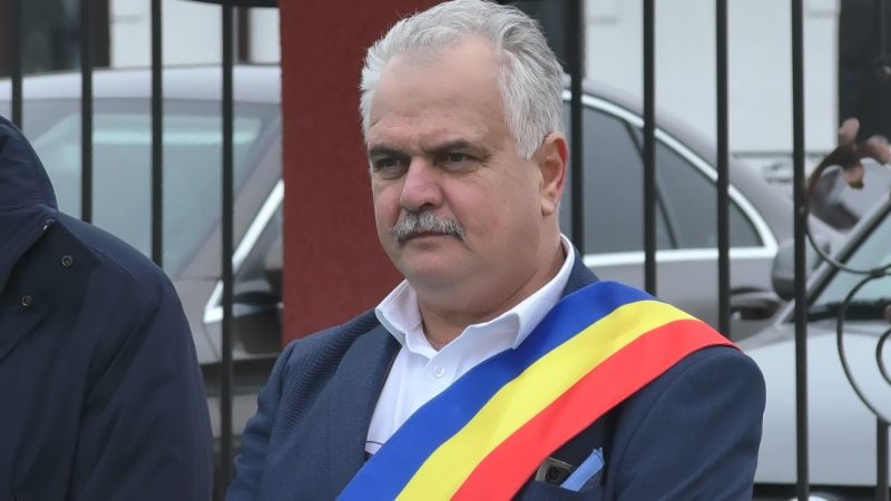 Administrația locală de la Mănești a obținut finanțare de 4.000.000 Euro pentru extindere rețea de apă și canalizare Administrația locală de la Mănești a obținut finanțare de 4.000.000 Euro pentru extindere rețea de apă și canalizare