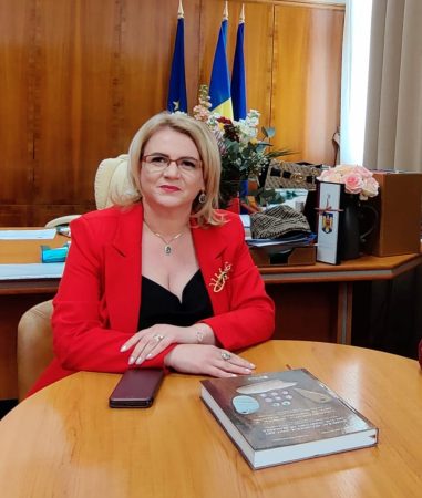 Prefectul județului Dâmbovița, Claudia Gilia a transmis un mesaj cu ocazia zilei de 10 mai, Ziua Independenței Naționale a României