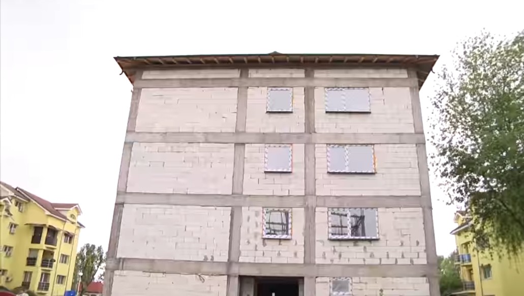 Administrația locală de la Găești are în desfășurare proiecte de importanță majoră, primarul Gheorghe Grigore monitorizează cu mare investițiile , făcând vizite pe teren.