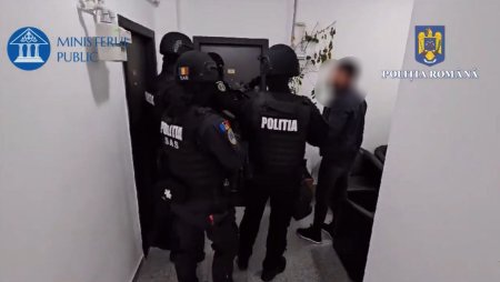 Percheziții în cadrul unei anchete penale pentru evaziune fiscală și uz de fals.