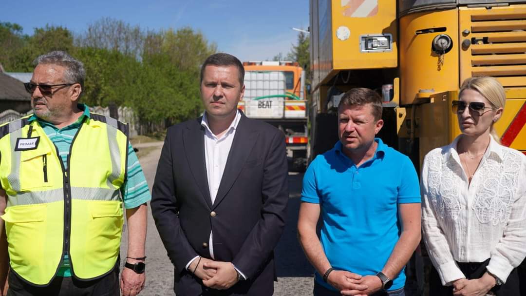 Se lucrează pe toate fronturile în comuna Ocnița