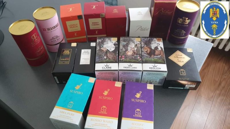 Parfumuri contrafăcute, în valoare de 20.000.000 lei, reținute de inspectorii vamali Parfumuri contrafăcute, în valoare de 20.000.000 lei, reținute de inspectorii vamali, 18.000 de parfumuri susceptibile a fi contrafăcute.