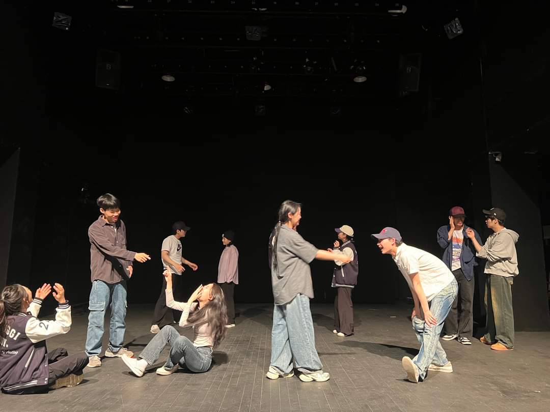 Spectacol de teatru coreean la BABEL, Korean Theatre Happening prezentat de Kyonggi University Seoul, ora 16:00 în "Piața Mihai Viteazul".
