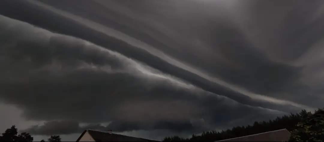 ULTIMA ORĂ: Alertă de nivel 3 (maximă) de furtuni pentru România după temperaturi de 40 de grade Celsius, Agenția europeană pentru meteorologie