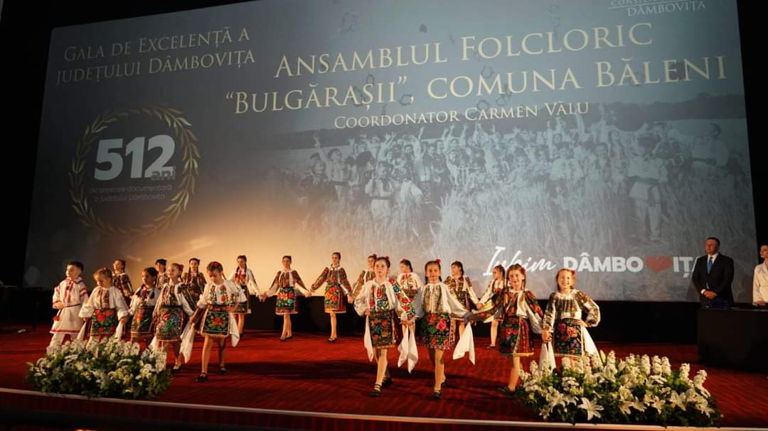 Gala de Excelență a județului Dâmbovița oferă o platformă pentru a evidenția și sărbători reușitele și contribuțiile remarcabile ale oamenilor din comunitate.