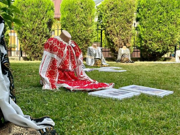 Astăzi, la sediul Centrului Județean de Cultură, a avut loc o sărbătoare deosebită în cinstea Zilei Iei, eveniment
