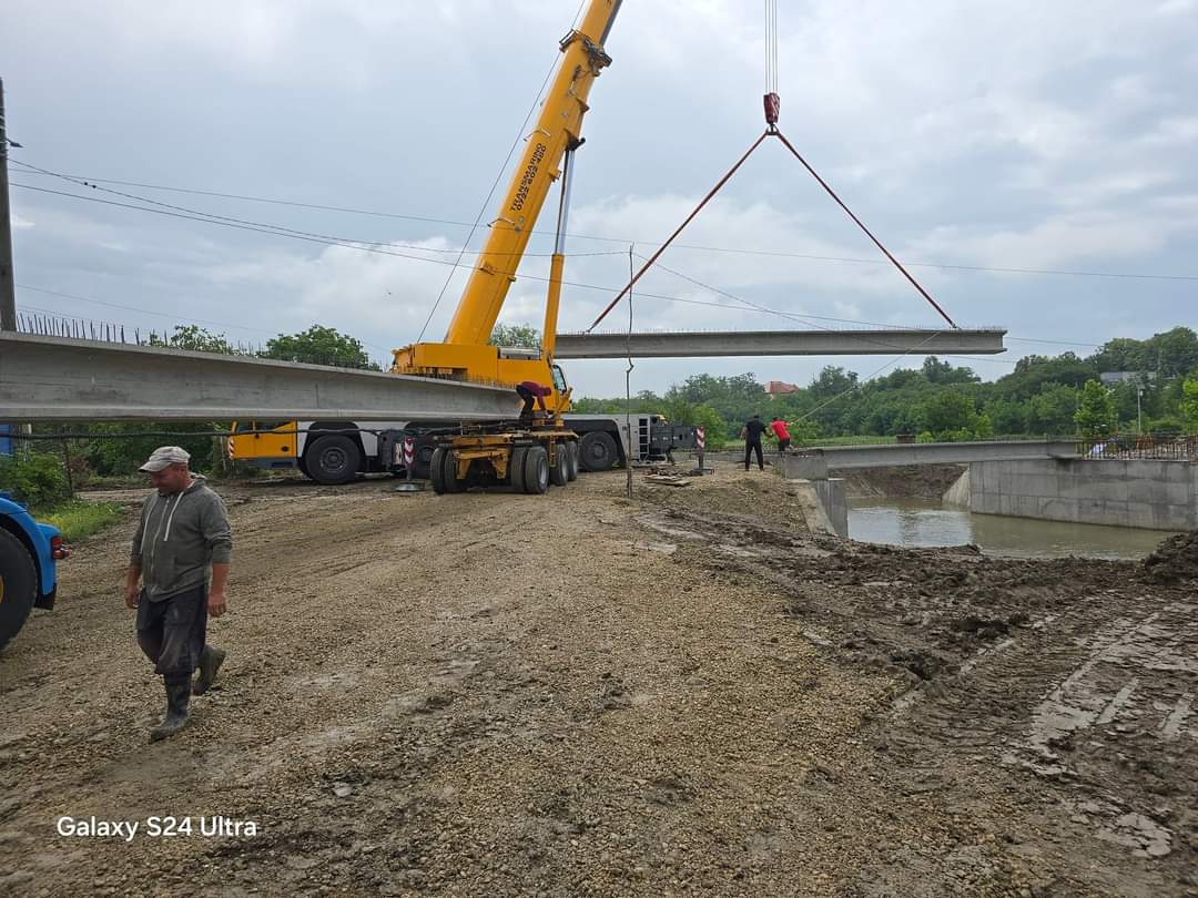 Se lucrează în ritm susținut la noul pod pe DC 159 Niculești, care are ca obiectiv îmbunătățirea infrastructurii rutiere.