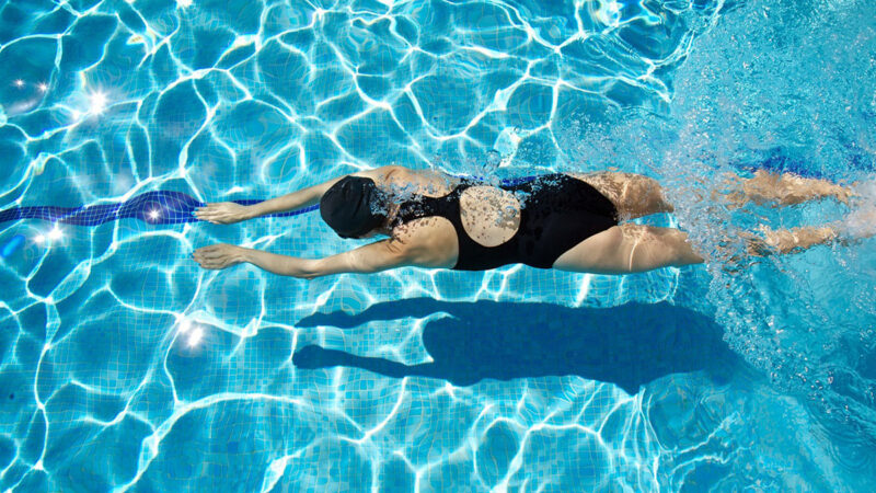 Care sunt beneficiile unei piscine