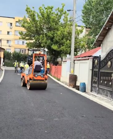 Strada Cocorilor din Târgoviște a fost într-un amplu proces de modernizare Strada Cocorilor din Târgoviște a fost într-un amplu proces de modernizare, această inițiativă vine în urma unei serii de proiecte menite