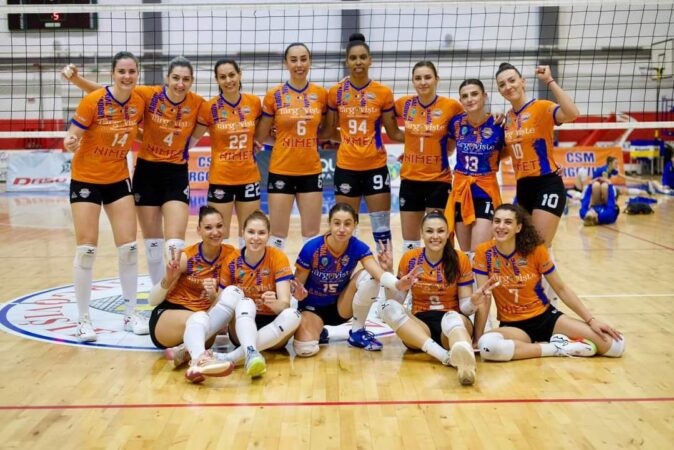 Tragerile la sorți pentru CEV Challenge Cup 2024-2025: CSM Târgoviște întâlnește TJ Ostrava. Tragerile la sorți pentru CEV Challenge Cup 2024-2025, aduc vești importante pentru fanii voleiului târgoviștean și nu numai.
