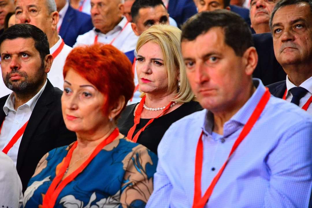 PSD Dâmbovița își exprimă clar susținerea pentru Marcel Ciolacu în cadrul alegerilor prezidențiale.