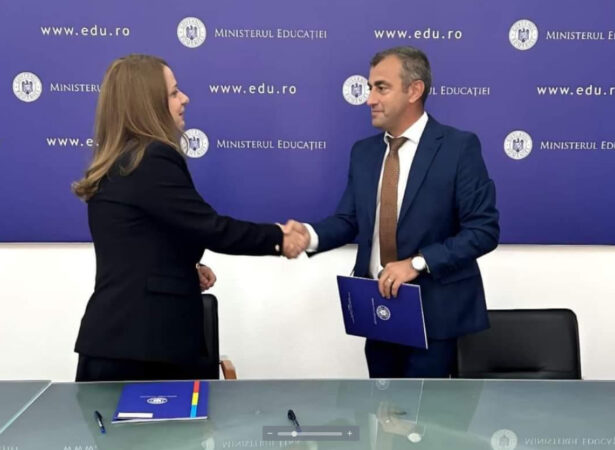 Primăria Moroeni va construi o "școală verde" în satul Glod, cu finanțare prin PNRR. Ieri, primarul comunei Moroeni, Laurențiu Moraru