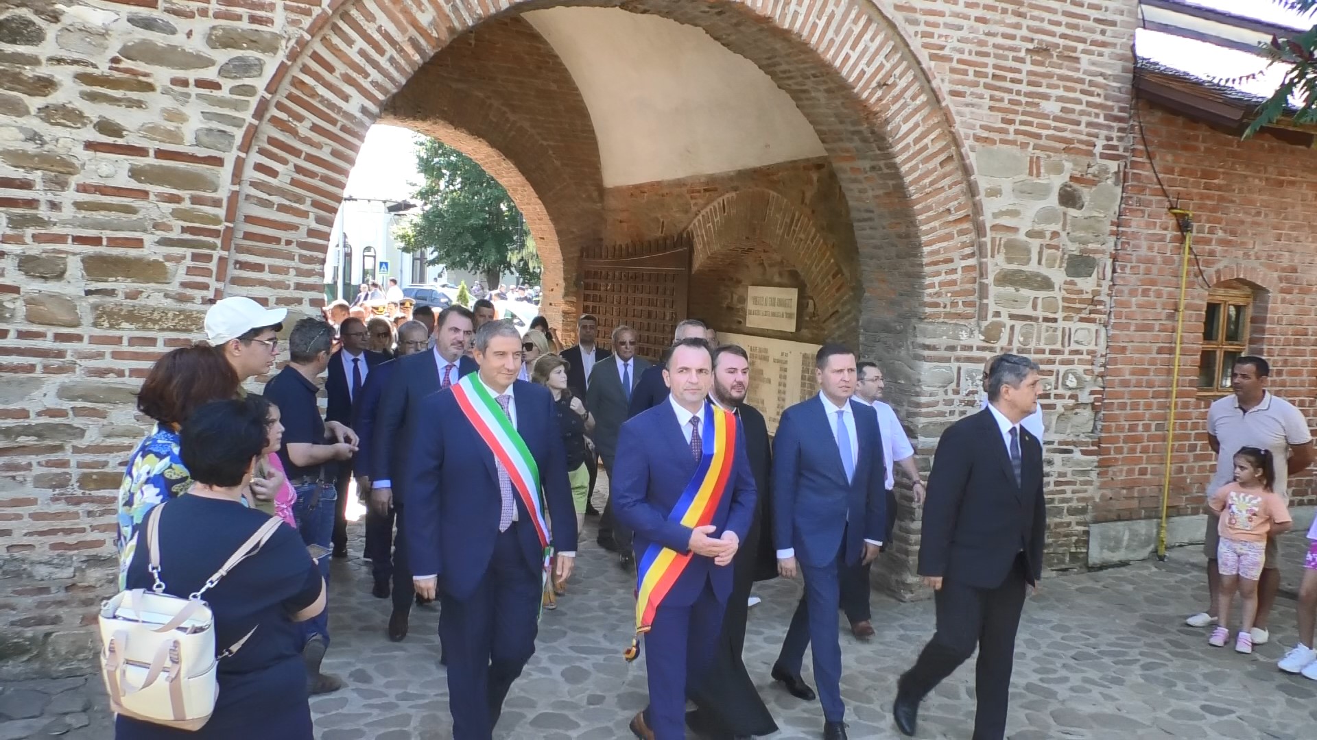 Astăzi, în cadrul Zilelor Cetății Târgoviște, Catedrala Mitropolitană a găzduit un eveniment deosebit cu ocazia sărbătorii creștine a Nașterii Maicii Domnului.