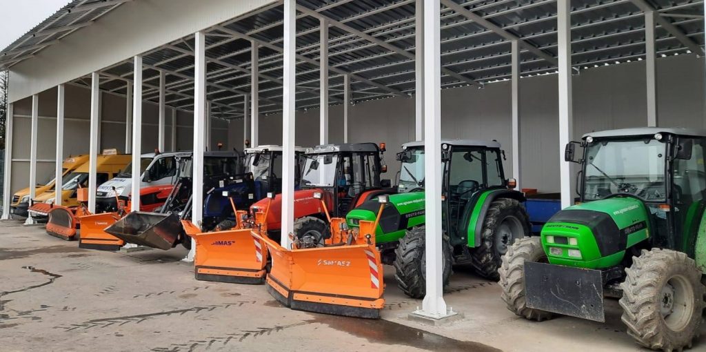 UNICAT: Primăria Voineşti are un parc auto de utilaje de ultimă generație, pregătit pentru orice intervenție, un xemplu de eficiență și performanță în gestionarea resurselor locale.