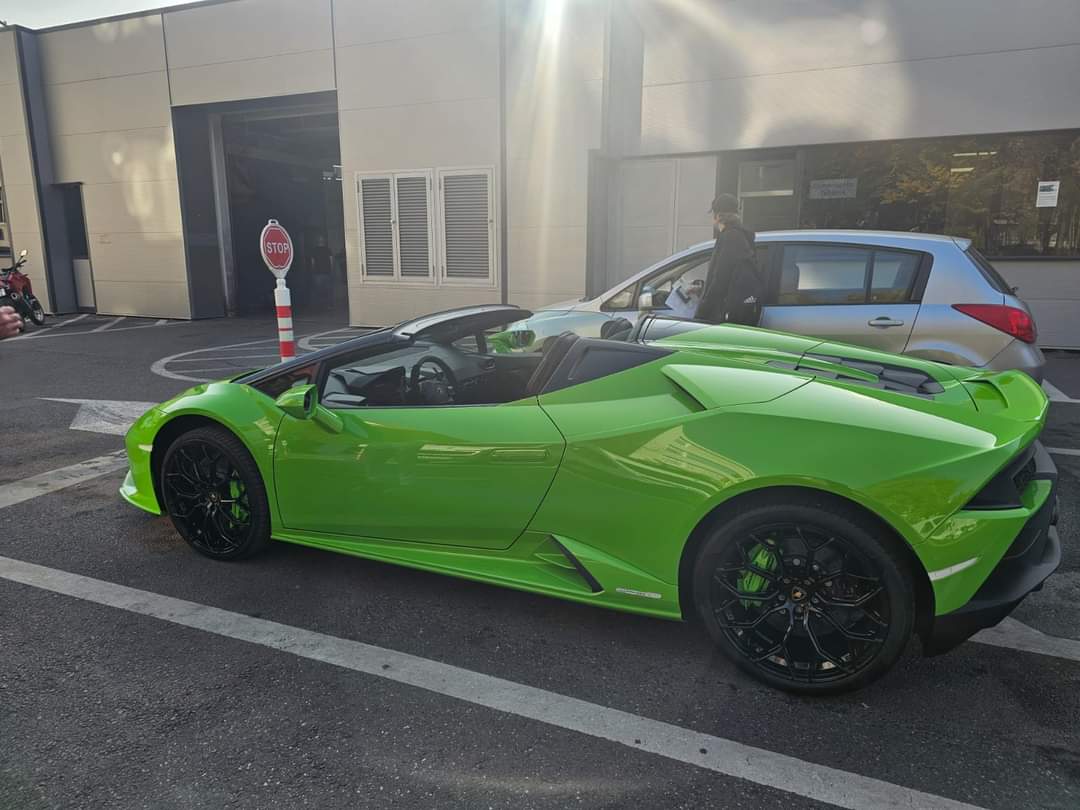 Lamborghini Huracan EVO, o bijuterie pe roți la RAR