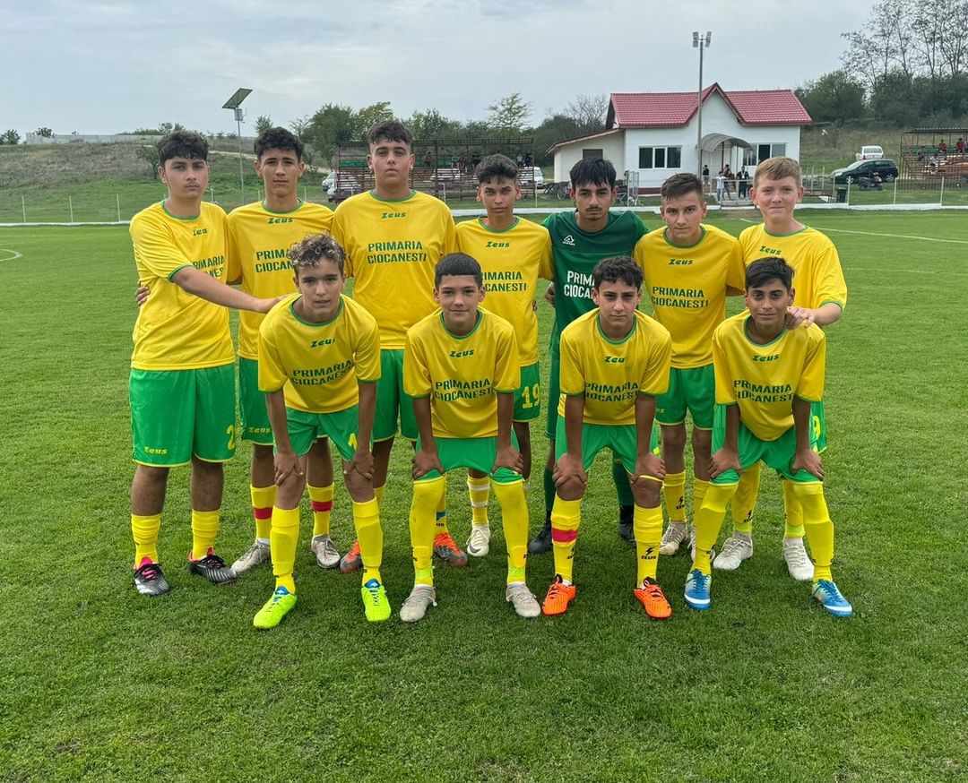 În ultima rundă a competiției Juniori U15, echipele gazdă au dominat cu victorii pe linie, demonstrând determinare și talent