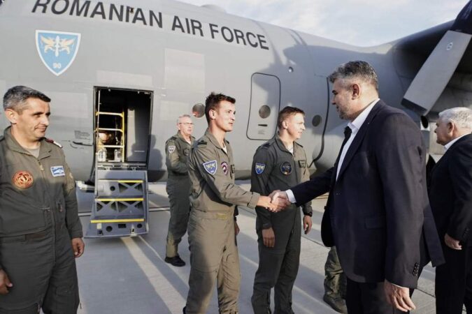Premierul Marcel Ciolacu: Aproape 70 de copii, femei, bătrâni și persoane cu probleme medicale grave au fost repatriați din Liban Premierul Marcel Ciolacu a anunțat cu bucurie că aproape 70 de copii, femei, bătrâni și persoane cu probleme medicale grave au fost repatriați din Liban